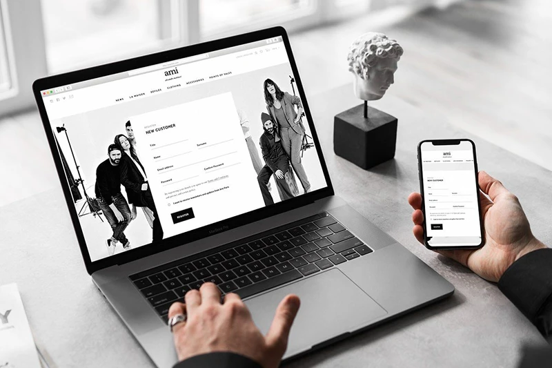 https://media.nextwebi.com/service/overview/web-app-development-company-in-bangalore-overview.webp
